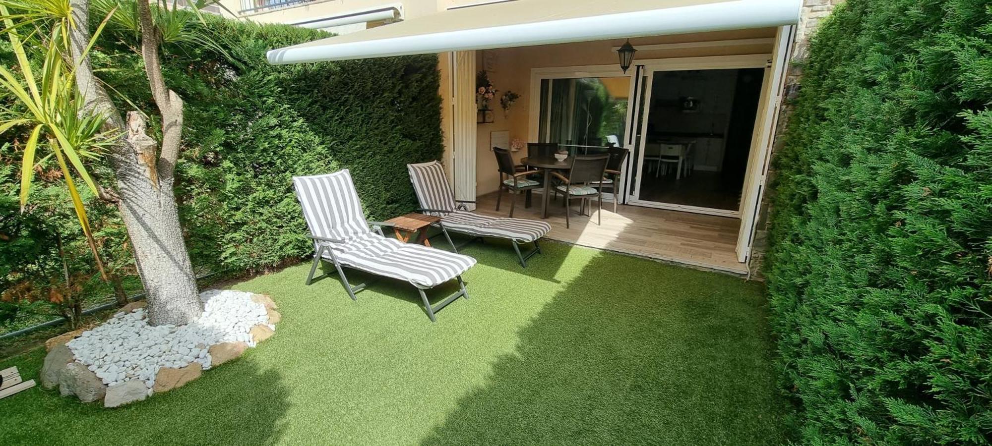 Vidabrava Sagaro Garden, Jardin Privado, Piscina, 150 M Playa Appartement S'Agaro Buitenkant foto