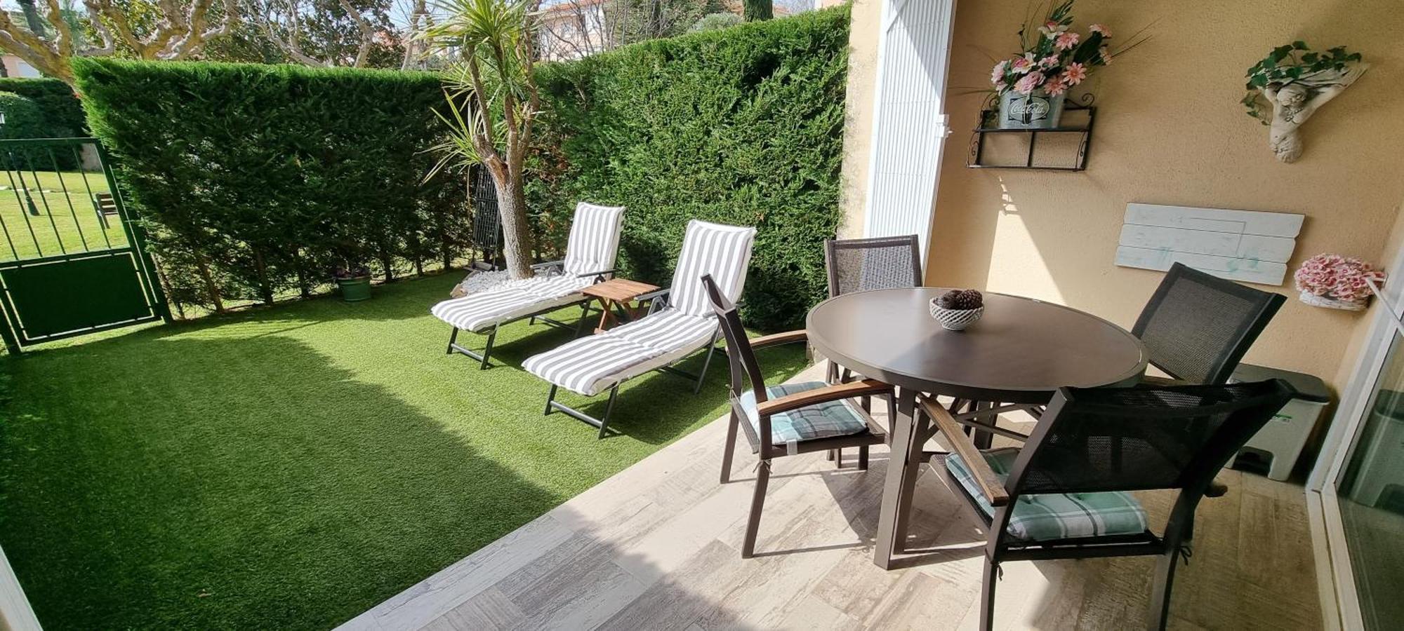 Vidabrava Sagaro Garden, Jardin Privado, Piscina, 150 M Playa Appartement S'Agaro Buitenkant foto